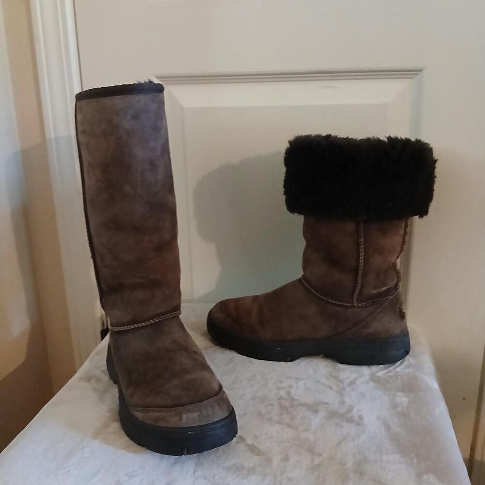 Y2K Vintage UGG Australia Tall Brown Suede Shearling Boots 7 Preppy Indie Boho